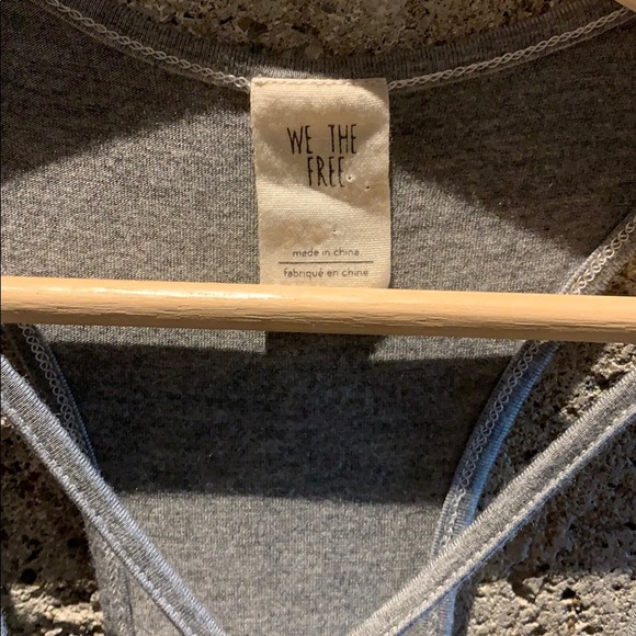 Top - Picture 3 of 5